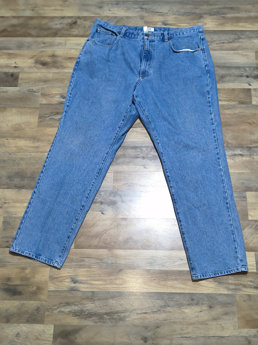 Cutter & Buck Relaxed Men's Jeans in Light Blue Denim